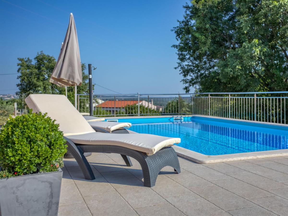 Holiday Home Legovic By Interhome Каштелир Экстерьер фото